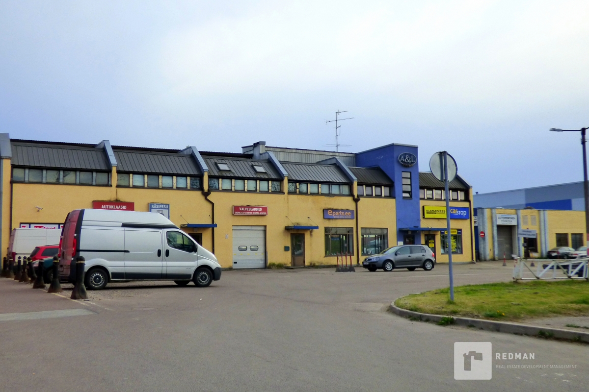 Pärnu mnt 232 - Autoteeninduse peahoone  - pilt 1